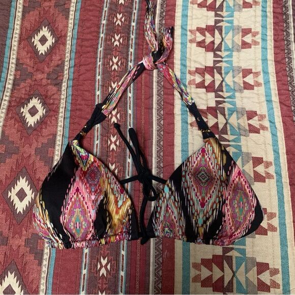 PilyQ Triangle Bikini Top Medium - Picture 1 of 5